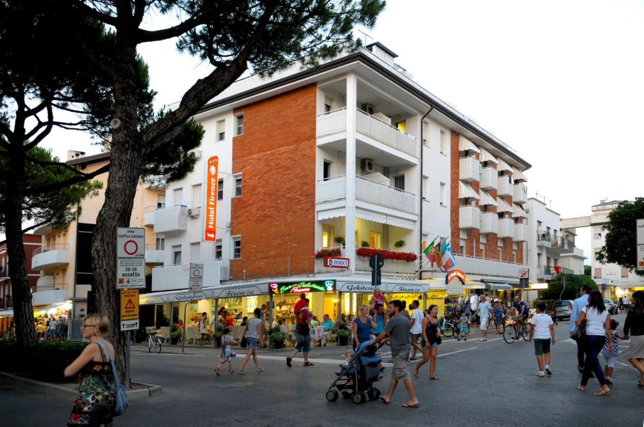 Hotel Firenze Caorle Exterior foto